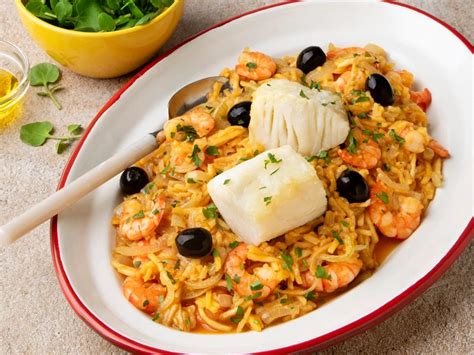 bacalhau desfiado continente|Lombo de bacalhau, brás de camarão e agrião